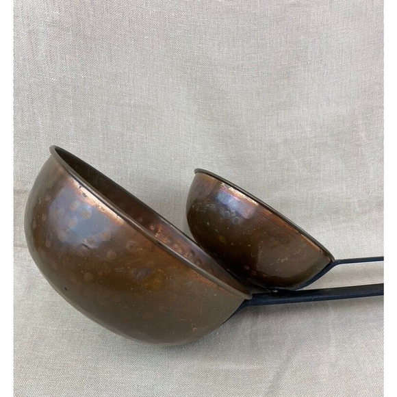 Set of 2 Copper Sauce Pots Ladles with Long Forged Iron Handles - Picture 8 of 9